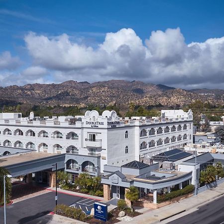 Doubletree By Hilton Chatsworth Los Angeles Exterior photo